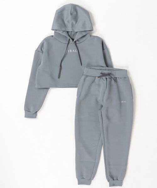IRAL(アイラル)の「【セットアイテム】CROPPED HOODIE SET UP(パーカー・レディース・ブラック/ブルー・FREE)」の14枚目の写真