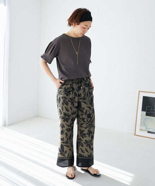 le.coeur blanc（ルクールブラン）の「コットンタックスリーブTシャツ（Tシャツ/カットソー・レディース・ブラック/オフホワイト/ダークグレー/サックスブルー/パープル・38）」の14枚目の写真