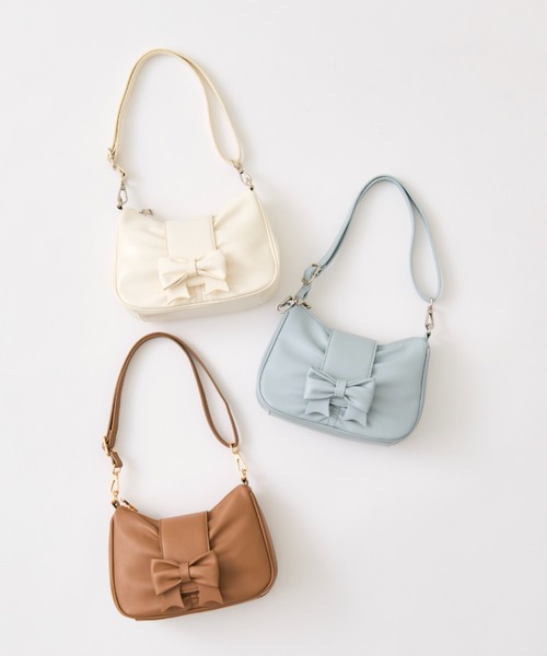 OLIVE des OLIVE（オリーブデオリーブ）の「ビックリボン付きホーボーバッグ（ショルダーバッグ・レディース・サックスブルー/アイボリー/キャメル・FREE）」の4枚目の写真