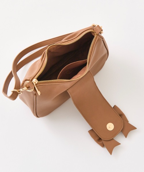 OLIVE des OLIVE（オリーブデオリーブ）の「ビックリボン付きホーボーバッグ（ショルダーバッグ・レディース・サックスブルー/アイボリー/キャメル・FREE）」の6枚目の写真