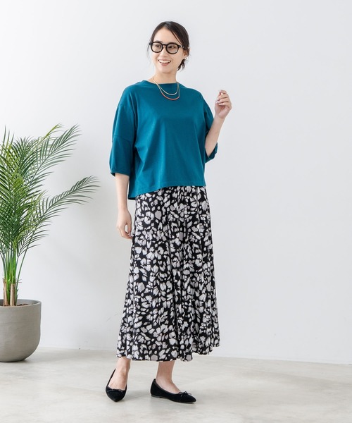 JEANS MATE（ジーンズメイト）の「【汗染みの目立ちにくいTシャツ ZEROSTAIN/ゼロステイン】バルーン袖Tシャツ 撥水・防汚加工 バルーンスリーブ 脇汗対策 大人カジュアル（Tシャツ/カットソー・レディース・スミクロ/ダークグリーン/ブラック/ホワイト/パープル・LARGE/MEDIUM）」の13枚目の写真