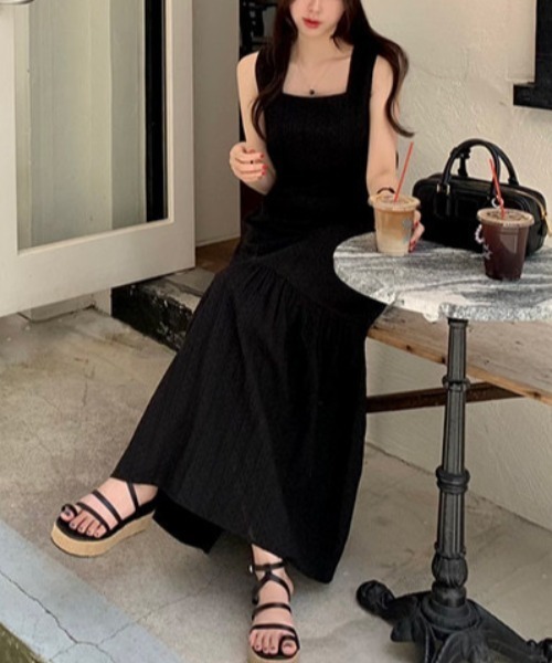 FREE STYLISTS(フリー スタイリスト)の「YUGA_YGMC Tiered flare dress(ワンピース・レディース・ホワイト/ブラック・FREE)」の18枚目の写真
