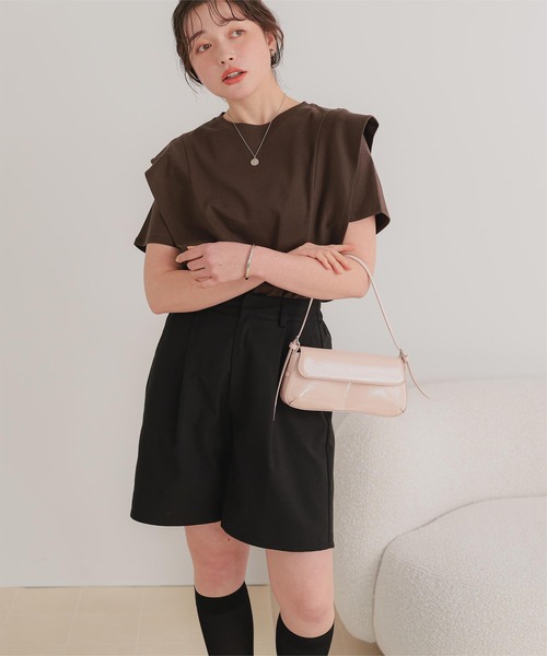titivate(ティティベイト)の「汗染み防止ラッフルスリーブTシャツ(Tシャツ/カットソー・レディース・ブラック/グレー/ホワイト/チャコール/ブラウン/ブルーグレー/ライトイエロー/グレイッシュベージュ・S/M/L)」の21枚目の写真