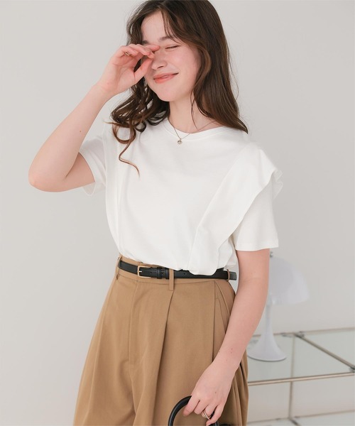 titivate(ティティベイト)の「汗染み防止ラッフルスリーブTシャツ(Tシャツ/カットソー・レディース・ブラック/グレー/ホワイト/チャコール/ブラウン/ブルーグレー/ライトイエロー/グレイッシュベージュ・S/M/L)」の18枚目の写真