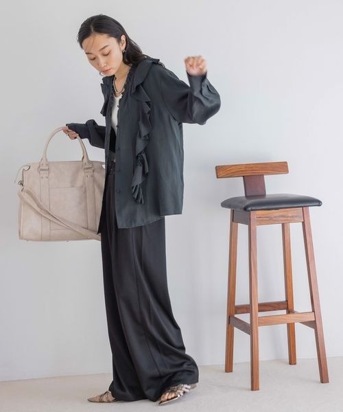 JEANASIS（ジーナシス）の「ホソベルトヒールサンダル/327409（サンダル・レディース・パイソン/シルバー系その他/ブラック・LARGE/MEDIUM）」の14枚目の写真