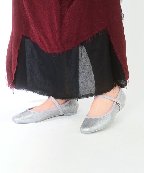 TEMPERATE(テンパレイト)の「TEMPERATE / テンパレイト MARTA GLITTER(レインシューズ・レディース・シルバー/ブラック・36/37/38/39/40/41)」の19枚目の写真