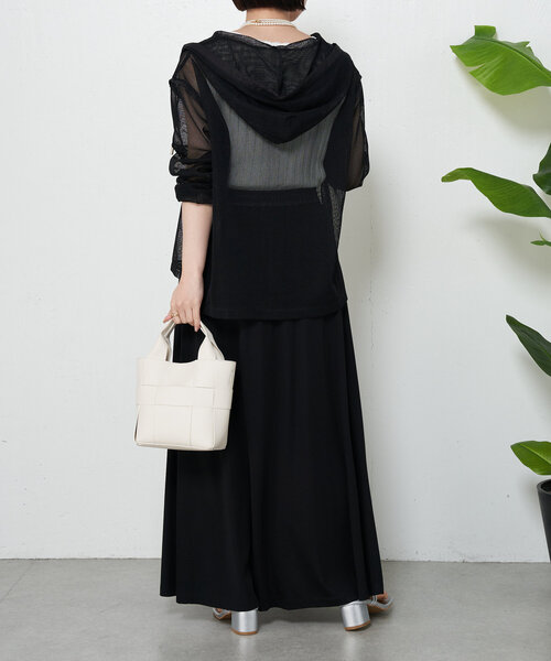 Jena espace merveilleux(ジェナ エスパスメルヴェイユ)の「メッシュラインパーカー(パーカー・レディース・グレー/ブラック/オフホワイト・FREE)」の14枚目の写真