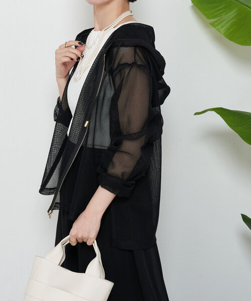 Jena espace merveilleux(ジェナ エスパスメルヴェイユ)の「メッシュラインパーカー(パーカー・レディース・グレー/ブラック/オフホワイト・FREE)」の17枚目の写真