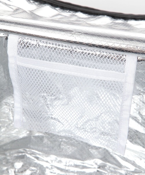 LAKOLE（ラコレ）の「ターポリン保冷バッグ(M) / 327862（アウトドアグッズ・レディース・ベージュ/ブラック/ネイビー・FREE）」の20枚目の写真