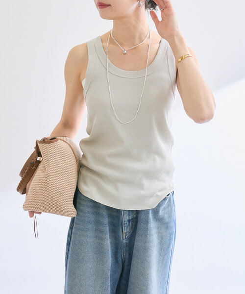 RIVE DROITE（リヴドロワ）の「【2way仕様】テレコ2WAYタンク（キャミソール・レディース・ブラウン/オレンジ/グレイッシュベージュ/オフホワイト・FREE）」の3枚目の写真