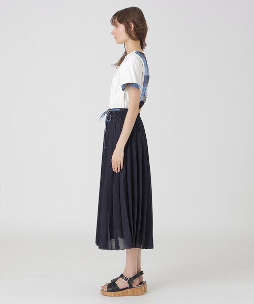 BLUE LABEL CRESTBRIDGE(ブルーレーベルクレストブリッジ)の「ガーゼライクツイルプリーツスカート(スカート・レディース・ダークネイビー/ホワイト/レッド系その他3・38/36)」の9枚目の写真