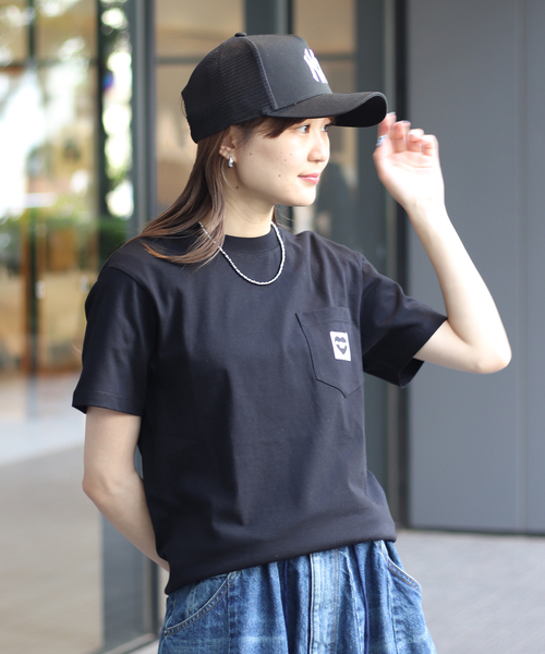 JOINT WORKS(ジョイントワークス)の「Carhartt /カーハートダブルアイピー W S/S POCKET HEART T-SHIRT(Tシャツ/カットソー・レディース・ホワイト/ブラック・X-SMALL/SMALL)」の3枚目の写真