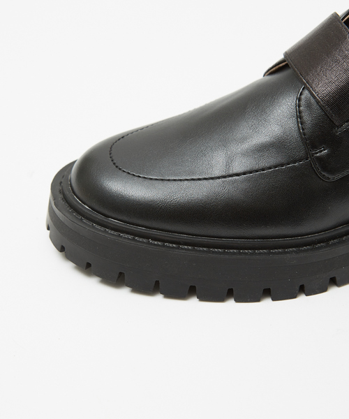 Au BANNISTER（オゥバニスター）の「フロントゴアシューズ（ドレスシューズ・レディース・その他/シルバー/ブラック・35/36/37/38/39）」の8枚目の写真