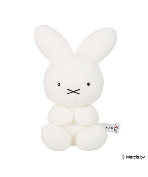 Miffy( ミッフィー)の「ミッフィー 70周年記念限定 ナインチェぬいぐるみ(おもちゃ・レディース・マルチ・FREE)」の1枚目の写真