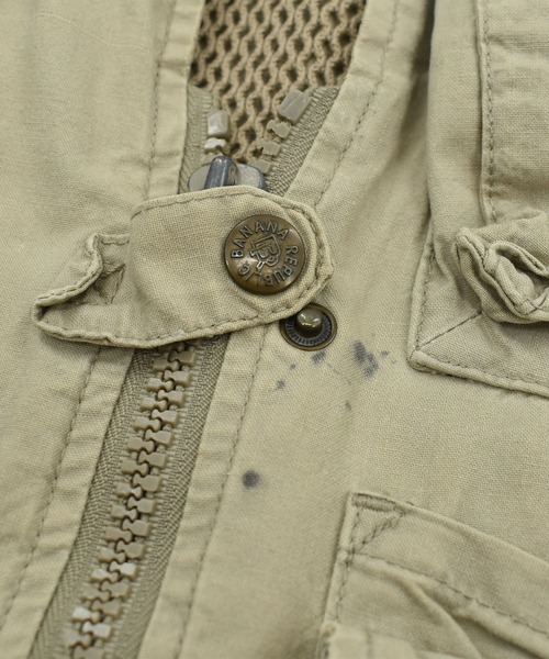 Banana Republic(バナナリパブリック)の「【ヴィンテージ古着】90’s Banana Republic アウトドア ベスト(ベスト・メンズ・カーキ・MEDIUM)」の12枚目の写真