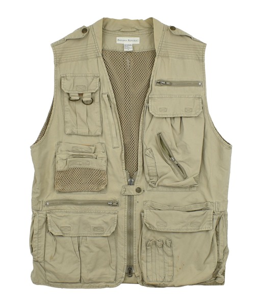 Banana Republic(バナナリパブリック)の「【ヴィンテージ古着】90’s Banana Republic アウトドア ベスト(ベスト・メンズ・カーキ・MEDIUM)」の18枚目の写真