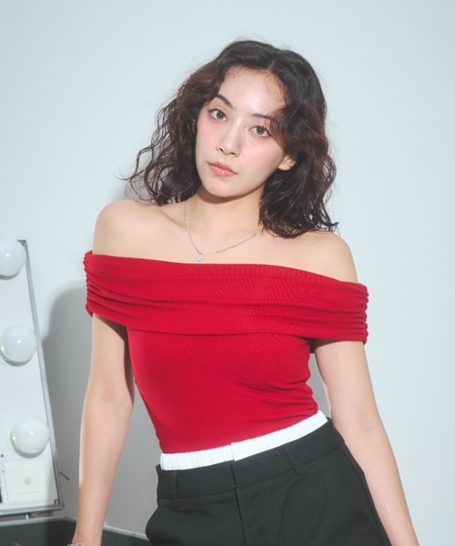 【限定値下げ】web完売 thetoe オフショルトップス セール】サイドギャザーオフショルトップス（その他トップス