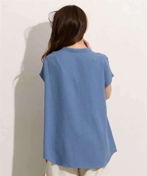 nissen（ニッセン）の「バンドカラー　フレンチスリーブシャツ（シャツ/ブラウス・レディース・ブルー/オフホワイト/ブラック・M/L）」の19枚目の写真