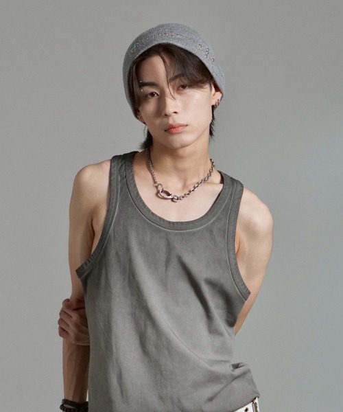 Chikashitsu +(チカシツプラス)の「【Chikashitsu +】multi studs beanie / 【チカシツプラス】マルチスタッズニット帽子(ニットキャップ/ビーニー・メンズ・グレー/ブラック/ホワイト・ONE SIZE)」の9枚目の写真