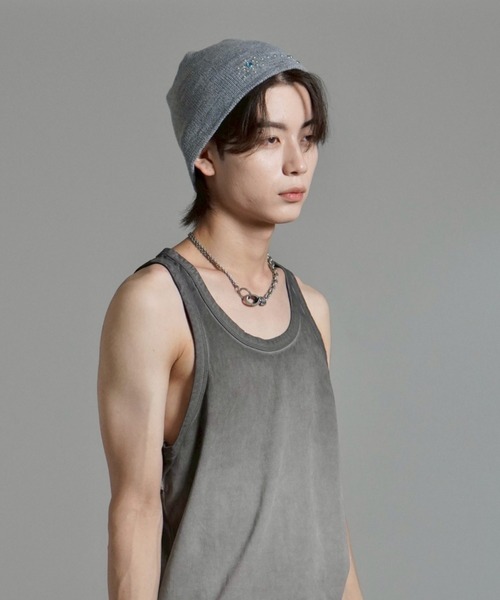Chikashitsu +(チカシツプラス)の「【Chikashitsu +】multi studs beanie / 【チカシツプラス】マルチスタッズニット帽子(ニットキャップ/ビーニー・メンズ・グレー/ブラック/ホワイト・ONE SIZE)」の11枚目の写真