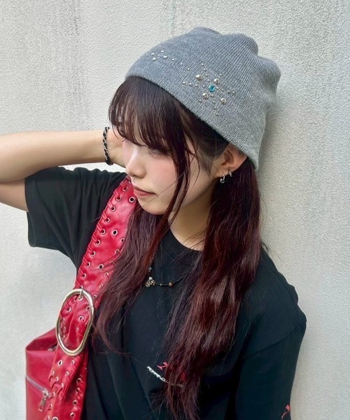 Chikashitsu +（チカシツプラス）の「【Chikashitsu +】multi studs beanie / 【チカシツプラス】マルチスタッズニット帽子（ニットキャップ/ビーニー・メンズ・グレー/ブラック/ホワイト・ONE SIZE）」の20枚目の写真