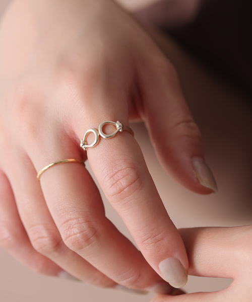 ホースシューリング K10（リング）｜Lilas（リラ）のファッション通販