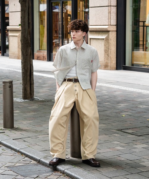 kutir(クティール)の「CROPPED OVERSIZED CHECK SHIRT/クロップドアソートチェックシャツ(シャツ/ブラウス・メンズ・アイボリー/ライトブルー/ブラック・MEDIUM/LARGE)」の9枚目の写真