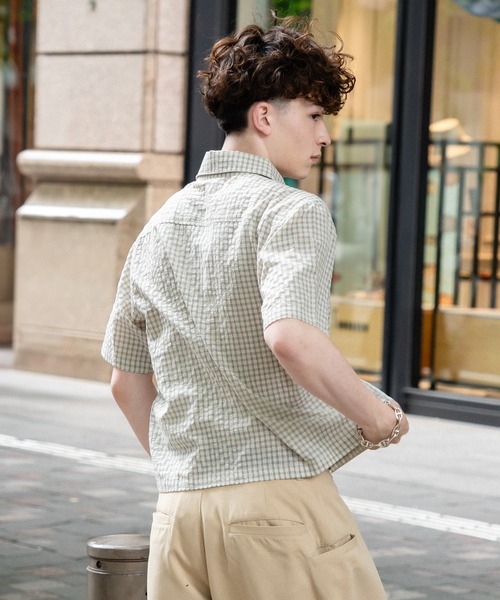 kutir(クティール)の「CROPPED OVERSIZED CHECK SHIRT/クロップドアソートチェックシャツ(シャツ/ブラウス・メンズ・アイボリー/ライトブルー/ブラック・MEDIUM/LARGE)」の5枚目の写真