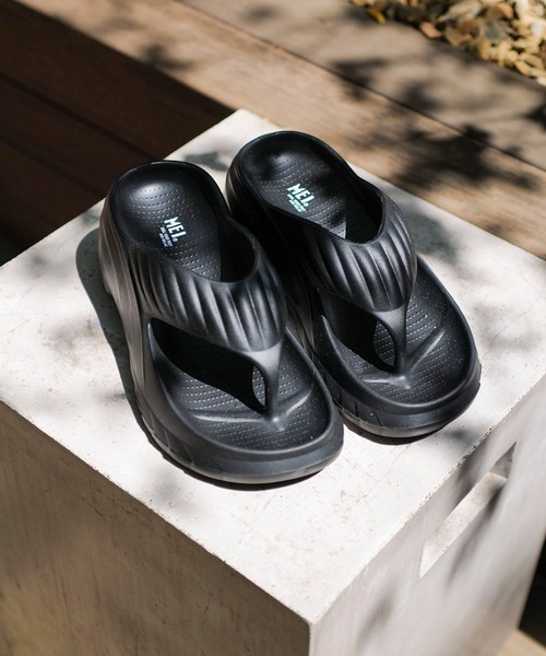 MEI(メイ)の「【MEI/メイ】Tong Sandal/トングサンダル(サンダル・レディース・ブラック/アイボリー・SMALL/MEDIUM/LARGE)」の9枚目の写真