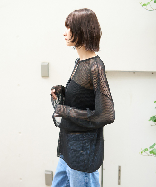 Rouge vif（ルージュヴィフ）の「スキッパー風透かしメッシュ