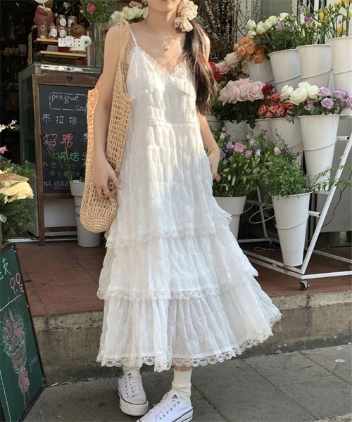 urge:(アージコロン )の「【URGE:】ティアード フリル ワンピース(ワンピース・レディース・ブラック/ホワイト・SMALL/MEDIUM/LARGE/X-LARGE)」の3枚目の写真