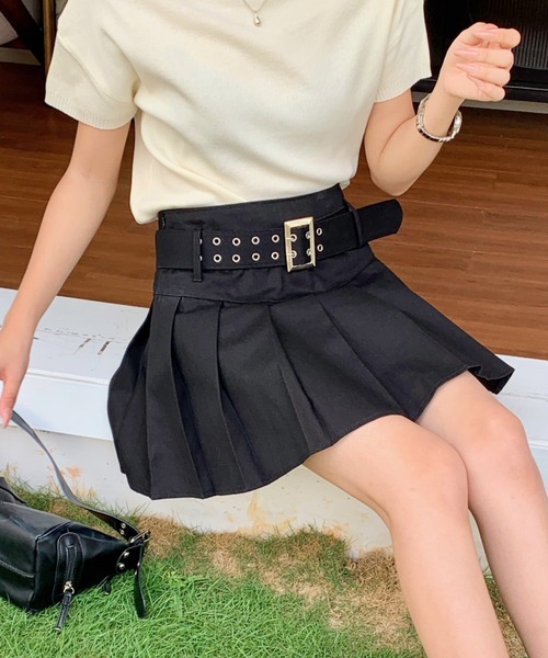 Vipoa(ヴィポア)の「ベルト付きプリーツミニスカート(スカート・レディース・ベージュ/ブラック・MEDIUM/LARGE)」の19枚目の写真
