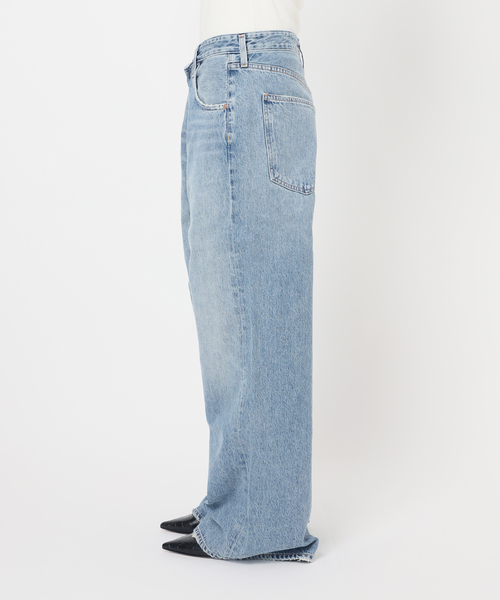 AGOLDE(エーゴールドイー)の「【AGOLDE / エーゴールドイー】VANA FOLD JEAN IN MANTRA:デニム(デニムパンツ・レディース・サックスブルー・27cm/26cm/25cm)」の8枚目の写真