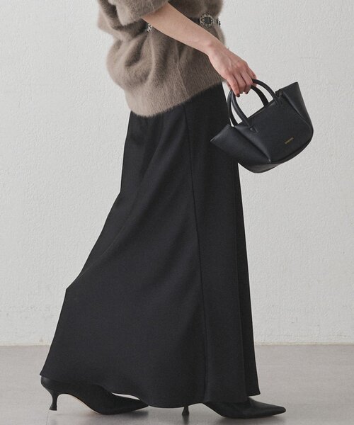 新品　ラウンジドレス　サテンナロースカート　カーキ サテンナロースカート（スカート）｜LOUNGEDRESS（ラウンジ