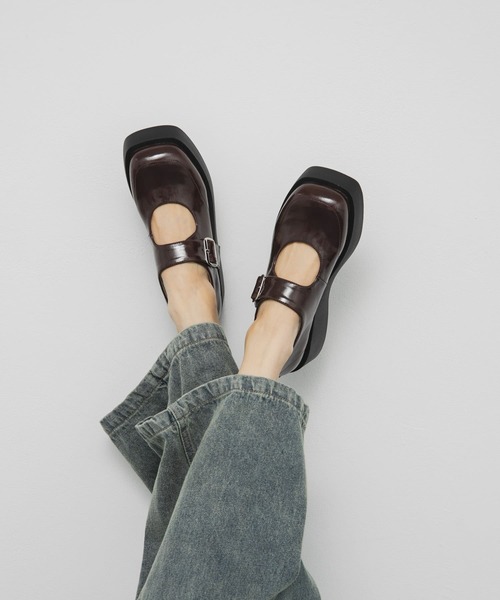 KBF(ケイビーエフ)の「プラットフォームメリージェーン(スニーカー・レディース・ブラック/ブラウン・38/36/37)」の3枚目の写真