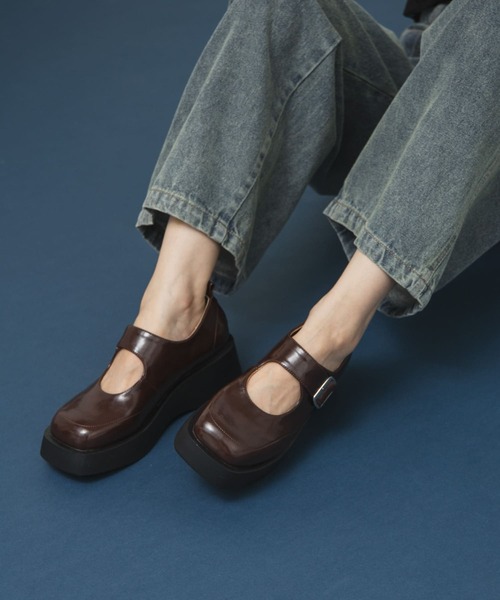 KBF(ケイビーエフ)の「プラットフォームメリージェーン(スニーカー・レディース・ブラック/ブラウン・38/36/37)」の5枚目の写真