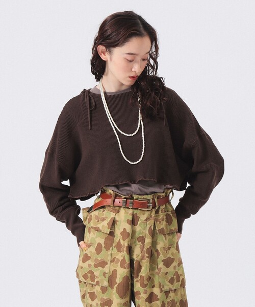 BEAMS BOY（ビームスボーイ）の「ミリタリー ショート プルオーバー（ニット/セーター・レディース・ホワイト系その他7/ダークブラウン/ネイビー・ONE SIZE）」の3枚目の写真