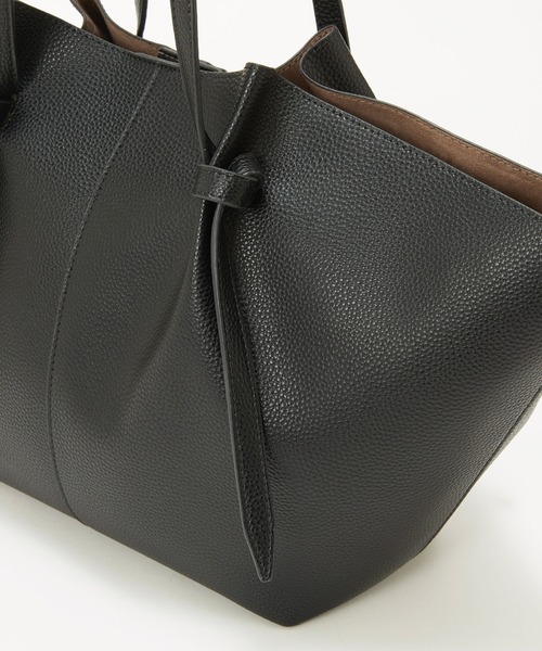 EFOLE(エフォル)の「【ZOZO限定】Tie handle big tote bag / タイハンドルビッグトートバッグ(トートバッグ・レディース・ブラック/ブラウン・FREE)」の9枚目の写真