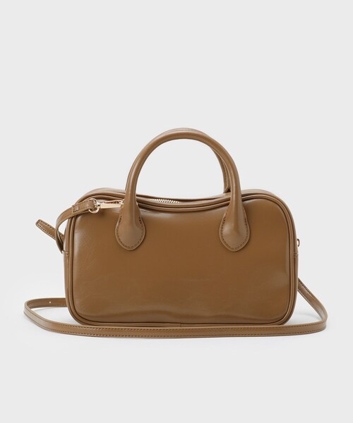 OPAQUE.CLIP（オペークドットクリップ）の「【軽量/2WAY】オイル調合皮ミドルボストンバッグ（ショルダーバッグ・レディース・ブラック/ベージュ・00）」の10枚目の写真