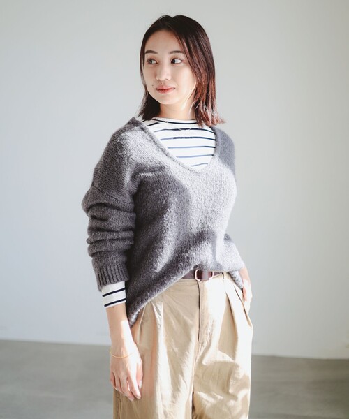 B:MING by BEAMS(ビーミングバイビームス)の「ボーダー ロンT × Vネック ニット セット(ニット/セーター・レディース・チャコールグレー/オフホワイト/ダークブラウン・ONE SIZE)」の12枚目の写真