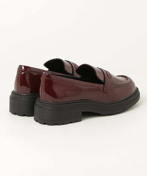 Clarks(クラークス)の「Orinoco3 Edge / オリノコ3エッジ(バーガンディーパテント)(ローファー・レディース・バーガンディー・UK3/UK3.5/UK4/UK4.5/UK5/UK5.5/UK6)」の7枚目の写真