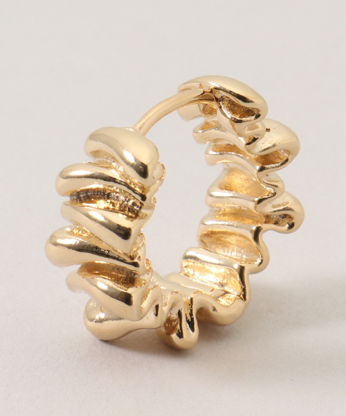 SLOBE IENA（スローブイエナ）の「Theia Jewelry/テイア ジュエリー ニュアンスピアス 71061E0022（ピアス（両耳用）・レディース・ゴールド・FREE）」の4枚目の写真