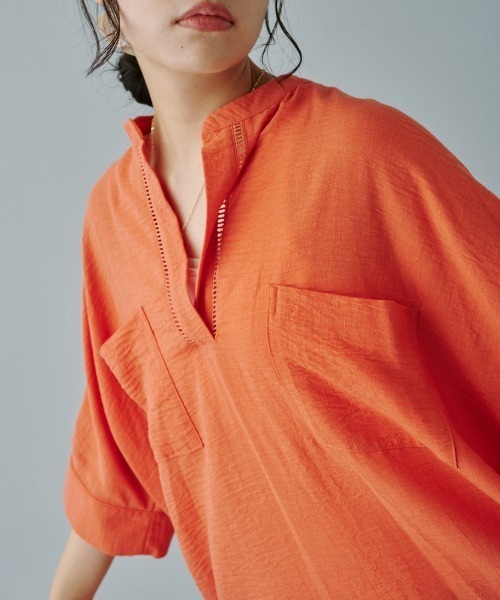 terrace(テラス)の「ツーポケットスキッパーロングシャツ(シャツ/ブラウス・レディース・アイボリー/ブラック/オレンジ・MEDIUM)」の3枚目の写真