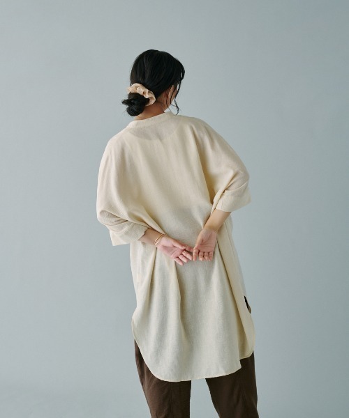 terrace(テラス)の「ツーポケットスキッパーロングシャツ(シャツ/ブラウス・レディース・アイボリー/ブラック/オレンジ・MEDIUM)」の7枚目の写真