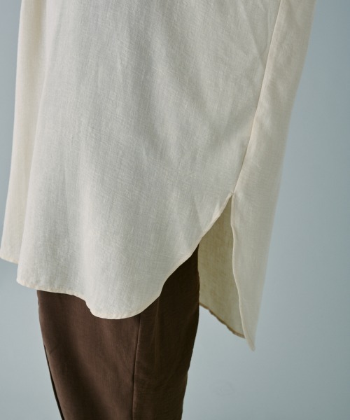 terrace(テラス)の「ツーポケットスキッパーロングシャツ(シャツ/ブラウス・レディース・アイボリー/ブラック/オレンジ・MEDIUM)」の15枚目の写真