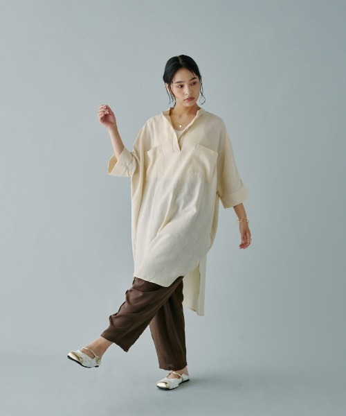 terrace(テラス)の「ツーポケットスキッパーロングシャツ(シャツ/ブラウス・レディース・アイボリー/ブラック/オレンジ・MEDIUM)」の18枚目の写真