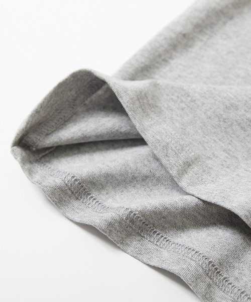 devirock(デビロック)の「綿100% デビラボ BIGシルエット プリント袖リブ 長袖Tシャツ ロンT(Tシャツ/カットソー・キッズ・グレー系1/ブラック系2/ブラック系3/ブラック系4/ベージュ系1/ホワイト系1/ブラック系1/ピンク系1/グリーン系1/ベージュ系2/グリーン系3/グリーン系4/グリーン系2/ブルー系1・90cm/110cm/100cm/120cm/130cm/140cm/150cm/160cm)」の21枚目の写真