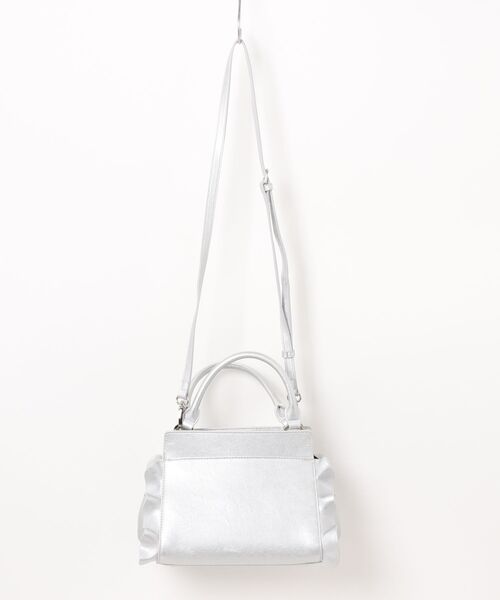 JILL STUART（ジルスチュアート）の「JILL STUART(ジル スチュアート)　ラッフル　2WAYハンド（ハンドバッグ・レディース・シルバー/チョコ/ブラック・FREE）」の4枚目の写真