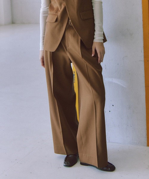 NIKKE GABARDINE SLACKS（スラックス）｜ADAM ET ROPE