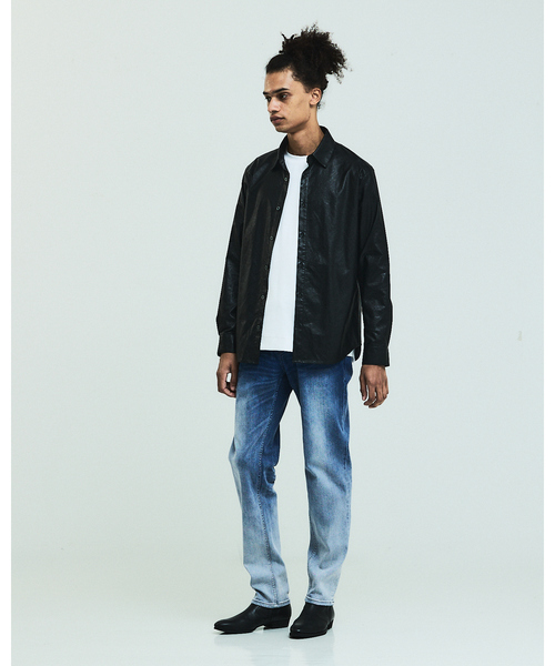 5351 POUR LES HOMMES（ゴーサンゴーイチプールオム）の「エンボスプリント レザータッチ アラベスク柄 長袖シャツ（シャツ/ブラウス・メンズ・ブラック・50/48/46/44）」の10枚目の写真